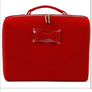 Estes lauder red violet makeup travel case